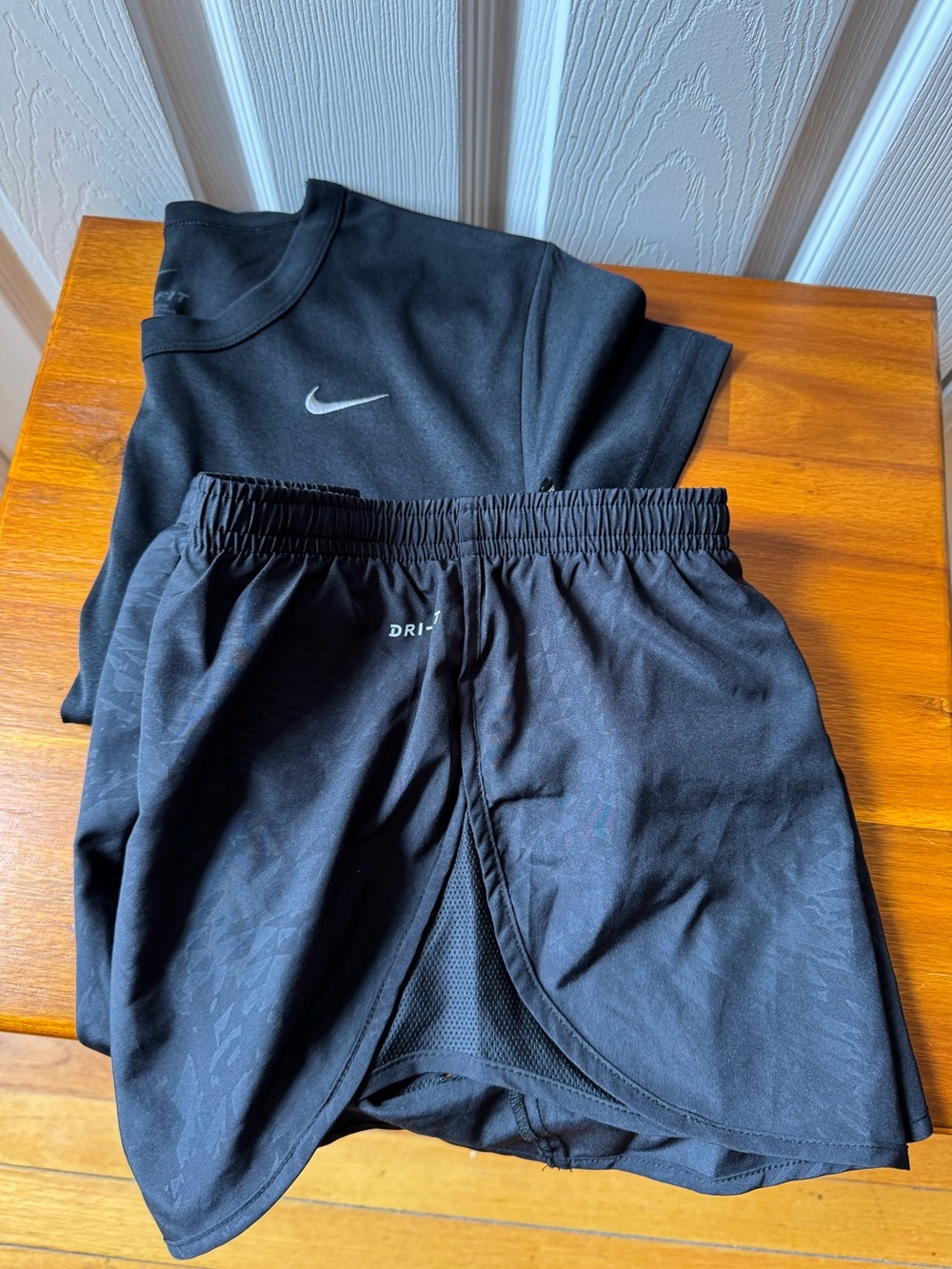 Nike DRI FIT Black T Shirt and Shorts (SET)